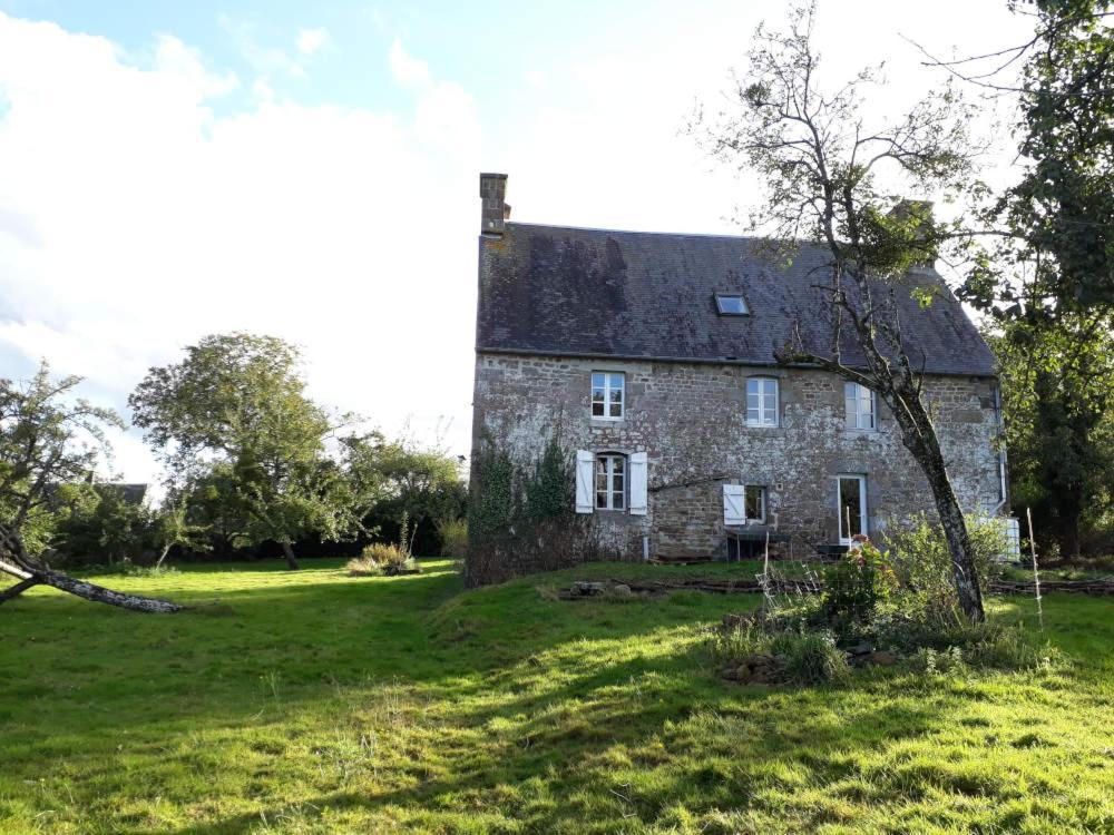 Terre De Reveries Bed & Breakfast Maisoncelles-la-Jourdan Exterior photo